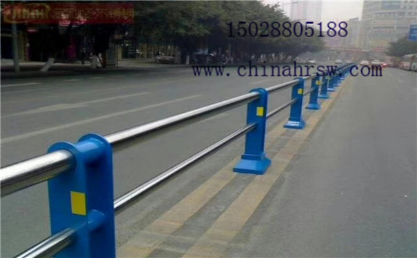公路防護(hù)立柱 公路防護(hù)立柱